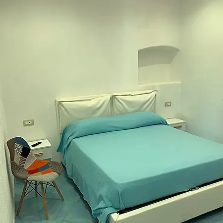 Don Lui Oda ve Kahvaltı